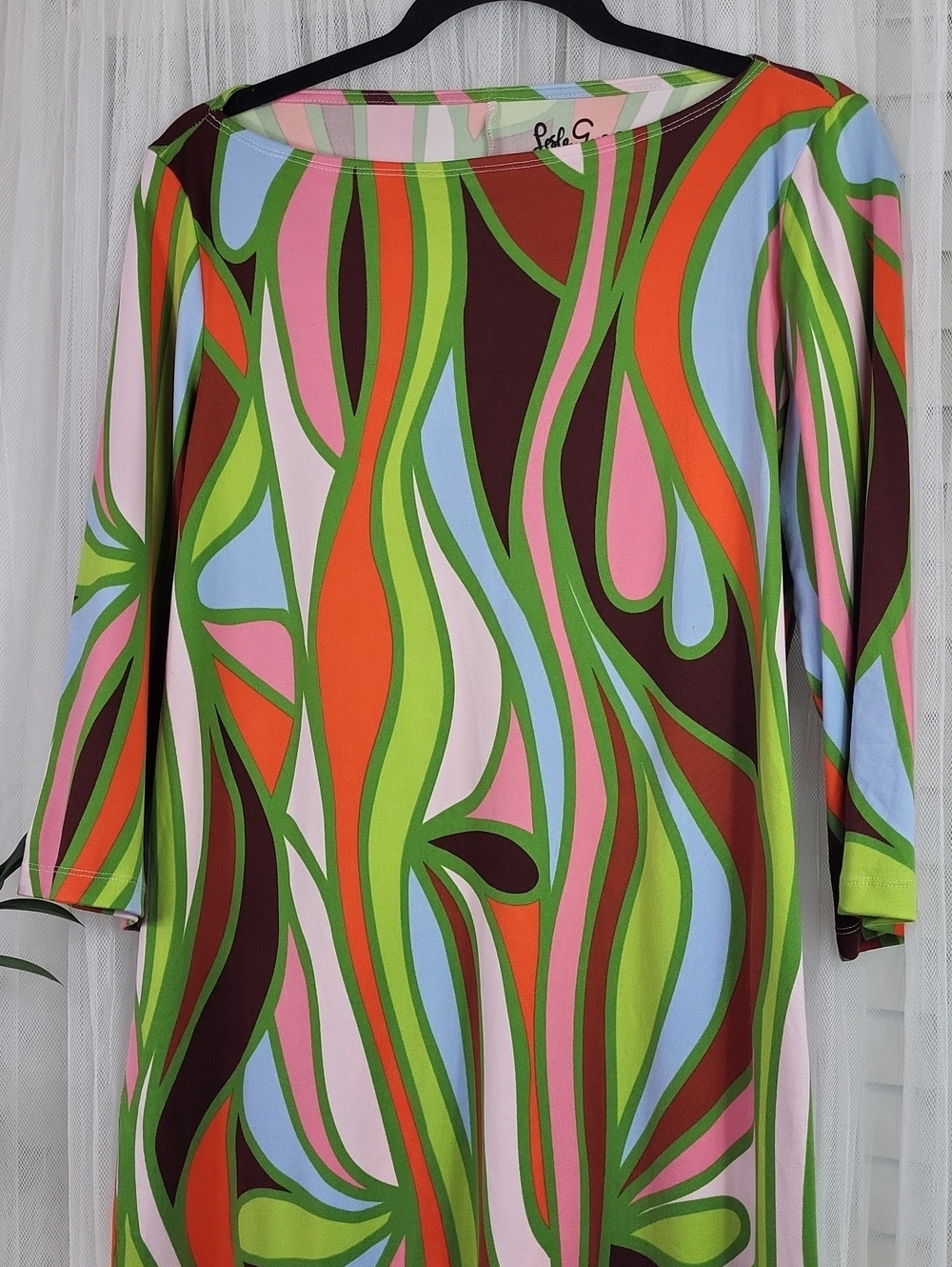 Lesley Evers Abstract Multicolor Shift Dress 3/4 sleeves. Size M - Picture 2 of 8